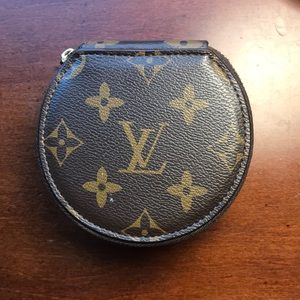 Louis vuitton Vintage round mirror